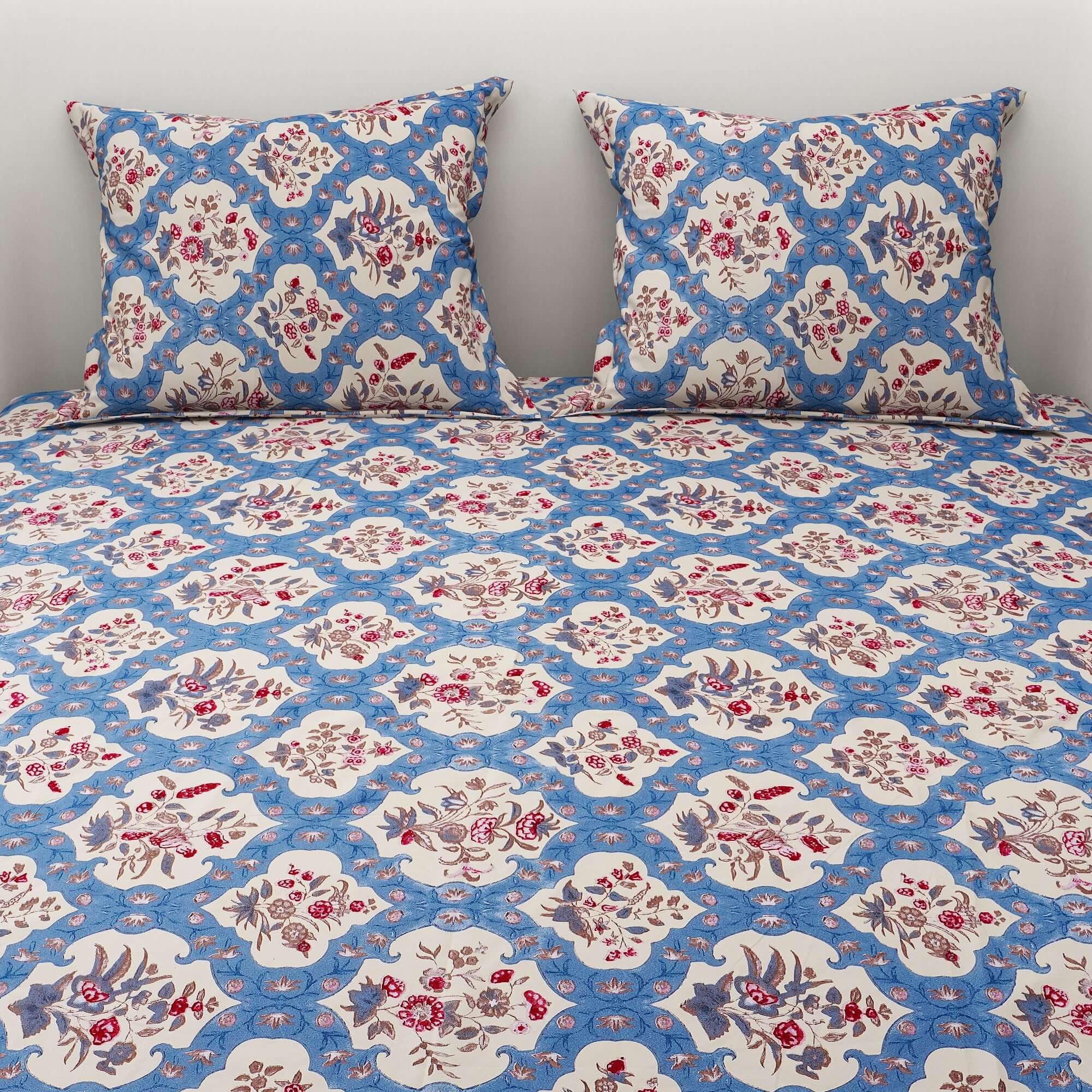Printed Multi Design Bedsheet With Pillow Covers CHP05 | Dream Care