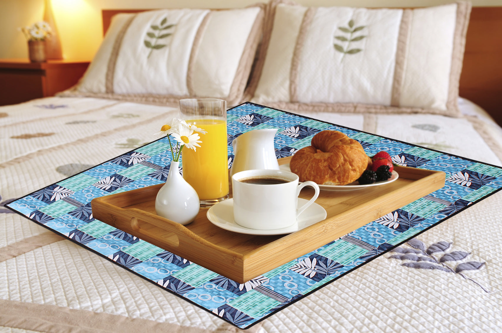 Waterproof & Oil Proof Bed Server Square Mat, SA43 - Dream Care Furnishings Private Limited